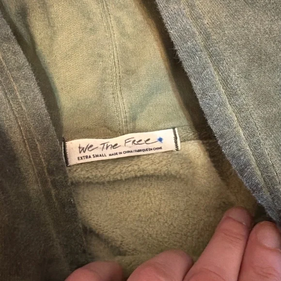 Free People We The Free Olive Short Sleeve Oversized Slouchy Hoodie XS - Picture 3 of 6